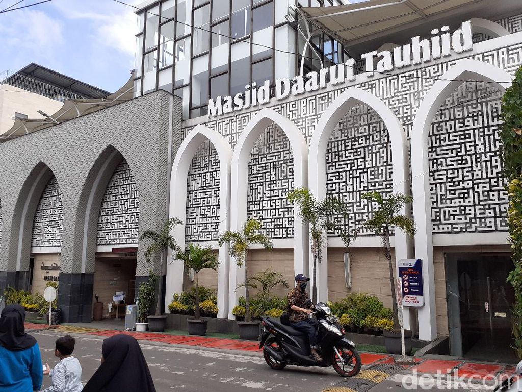 Aa Gym Positif COVID-19, Masjid Daarut Tauhiid Ditutup untuk Umum