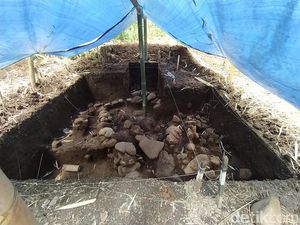 Arkeolog Temukan Struktur Kuno Misterius di Dekat Candi Pawon