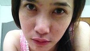 Ini Foto-foto Seksi Selir Raja Thailand yang Bocor dan Akhirnya Dirilis