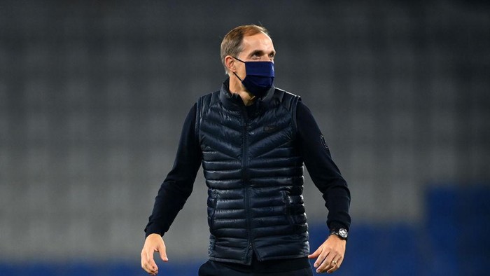 ISTANBUL, TURKEY - OCTOBER 28: Thomas Tuchel, Head Coach of Paris Saint-Germain reacts following the UEFA Champions League Group H stage match between Istanbul Basaksehir and Paris Saint-Germain at Basaksehir Fatih Terim Stadyumu on October 28, 2020 in Istanbul, Turkey. Sporting stadiums around Turkey remain under strict restrictions due to the Coronavirus Pandemic as Government social distancing laws prohibit fans inside venues resulting in games being played behind closed doors. (Photo by Ozan Kose - Pool/Getty Images)