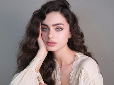 Pesona 10 Wanita Tercantik Dunia 2020, Model Berhijab Hingga Lisa Blackpink