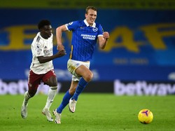 Ledakan Saka Bikin Arsenal Menyalak Lagi