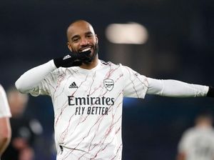 Untung Ada Alexandre Lacazette Untung Ada Alexandre Lacazette