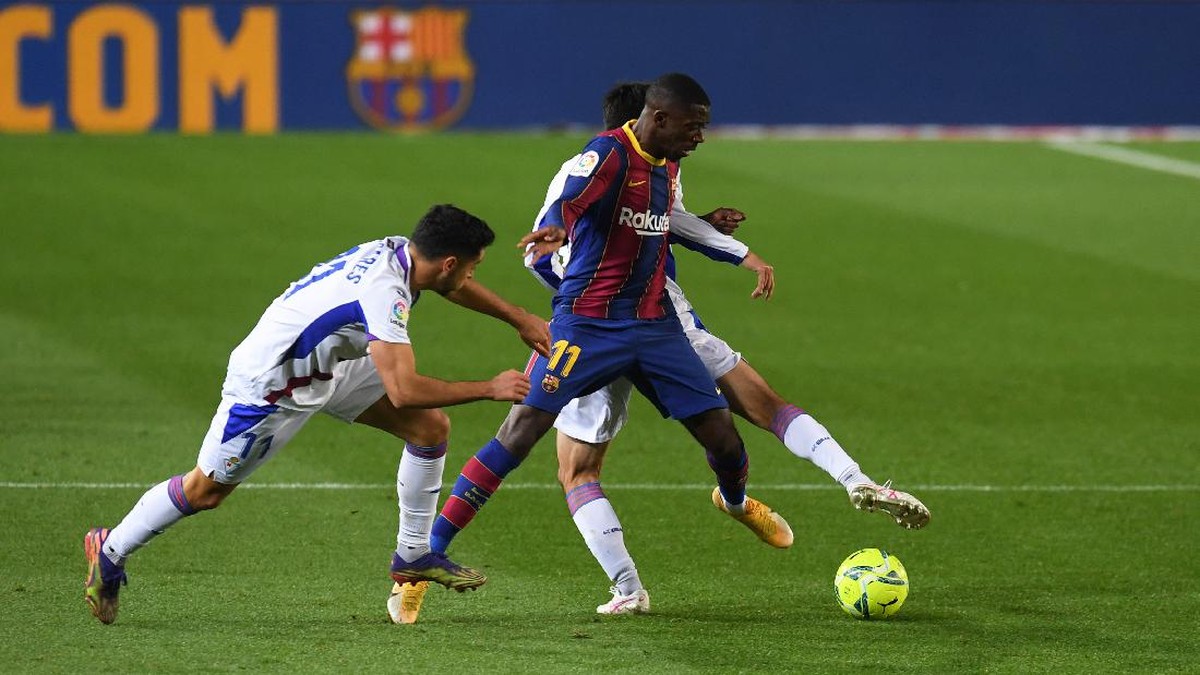 Yang Terburuk dari Barca dalam 17 Tahun Terakhir. Foto: Getty Images/Alex Caparros