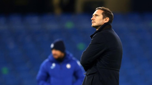 LONDON, ENGLAND - DECEMBER 28: Frank Lampard, Manager of Chelsea looks on ahead of the Premier League match between Chelsea and Aston Villa at Stamford Bridge on December 28, 2020 in London, England. The match will be played without fans, behind closed doors as a Covid-19 precaution. (Photo by Richard Heathcote/Getty Images)