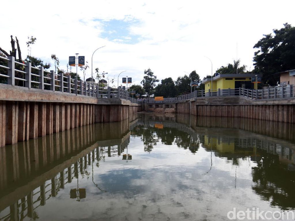 Pemkot Sudah Gelontorkan Miliaran Rupiah, Bandung Masih Saja Kebanjiran