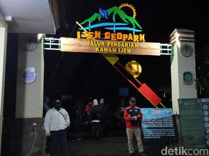Tak Ada Perayaan Tahun Baru di Kawah Ijen Banyuwangi