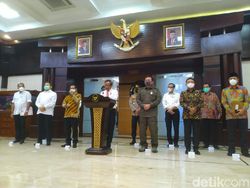 Pemerintah Larang Penggunaan Atribut FPI dan Minta Warga Tak Ikut FPI