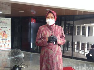 Mensos Risma Usul Psikolog Lulusan S1 Bisa Praktik Dampingi Korban Bencana