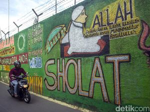 Mural Bernuansa Islami Hiasi Sudut Kawasan Kalibata