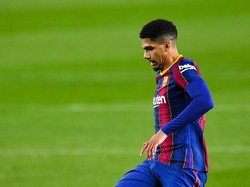 Barcelona Ditahan Eibar, Ronald Araujo Ngaku Salah