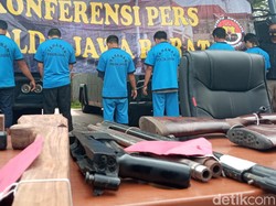 Senpi Ilegal Made in Ciamis Dirakit ABK Jebolan Rusia