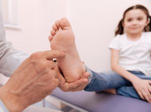 Mengenal Telapak Kaki, Struktur, dan Titik-titik Refleksinya Mengenal Telapak Kaki, Struktur, dan Titik-titik Refleksinya