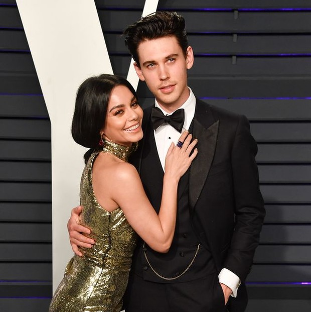 Pada Januari 2020, sebuah sumber Us Weekly dilaporkan mengklaim Vanessa Hudgens dan Austin Butler putus setelah sembilan tahun berpacaran.