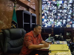 Profil Whisnu Sakti Buana dan Jejaknya di Balai Kota Surabaya Profil Whisnu Sakti Buana dan Jejaknya di Balai Kota Surabaya
