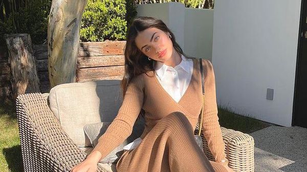 8 Pesona Yael Shelbia, Model Israel yang Jadi Wanita Tercantik di Dunia 2020