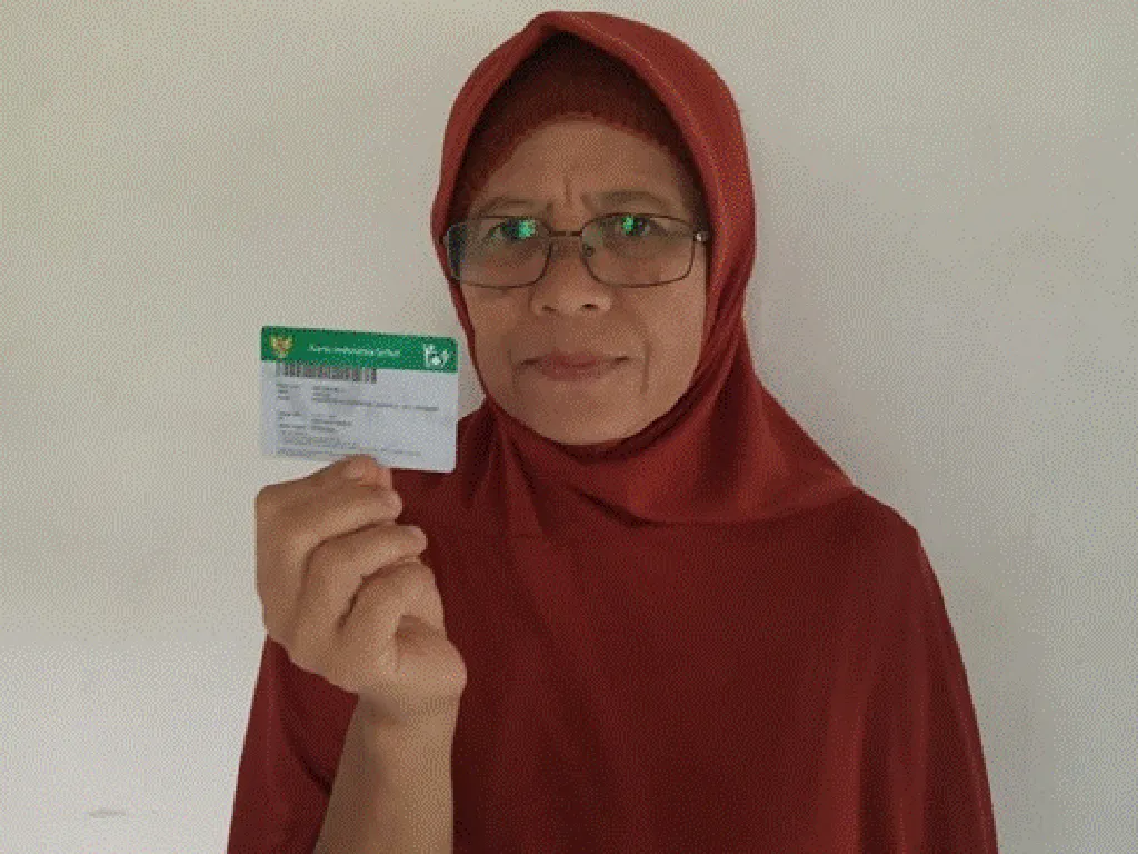 JKN-KIS Dampingi Pejuang Kelenjar Tiroid Sampai Sembuh JKN-KIS Dampingi Pejuang Kelenjar Tiroid Sampai Sembuh