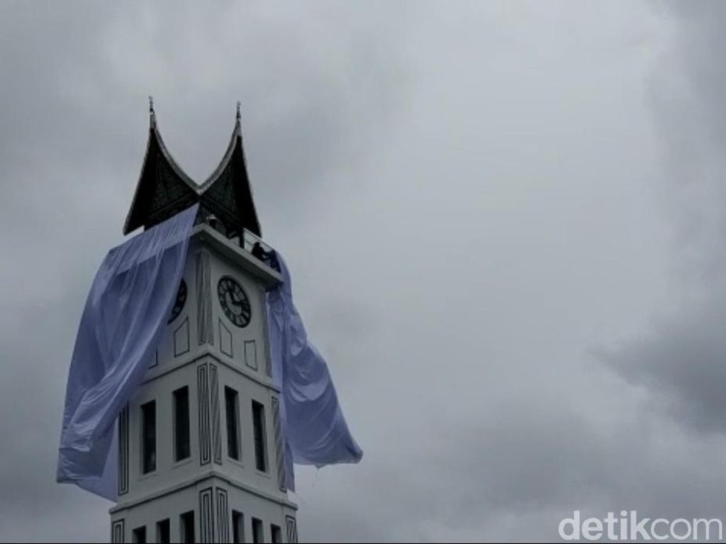 Catat 400 Ribu Wisatawan, Perputaran Uang di Kota Bukittinggi Capai Rp 80 M Catat 400 Ribu Wisatawan, Perputaran Uang di Kota Bukittinggi Capai Rp 80 M