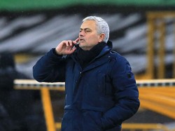 Apa Iya Para Pemain Spurs Happy Lihat Jose Mourinho Dipecat?