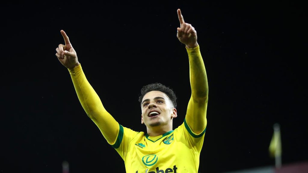 Max Aarons dianggap cocok isi lini belakang Manchester United. Foto: (Getty Images/Julian Finney)