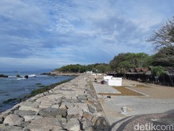 Wisata Pantai Dibatasi, Warga di Luar Banten Dilarang ke Anyer-Carita