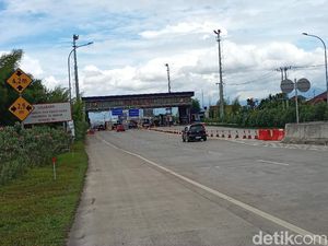 Jelang Tahun Baru, Kendaraan Menuju Ciwidey Melalui Tol Soroja Sepi