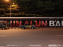 Jelang Malam Pergantian Tahun, Alun-alun Bandung Dikosongkan