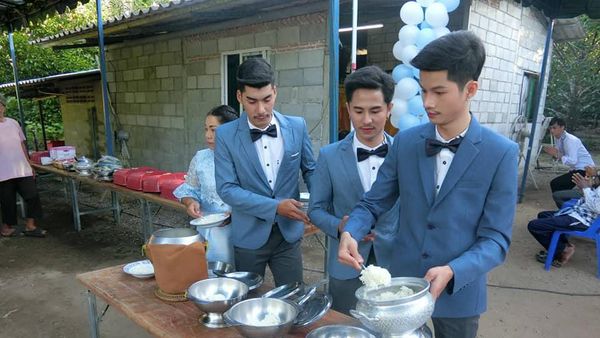 Foto: Viral Perkawinan Kontroversi 3 Pria Thailand Menikahi Satu Sama Lain