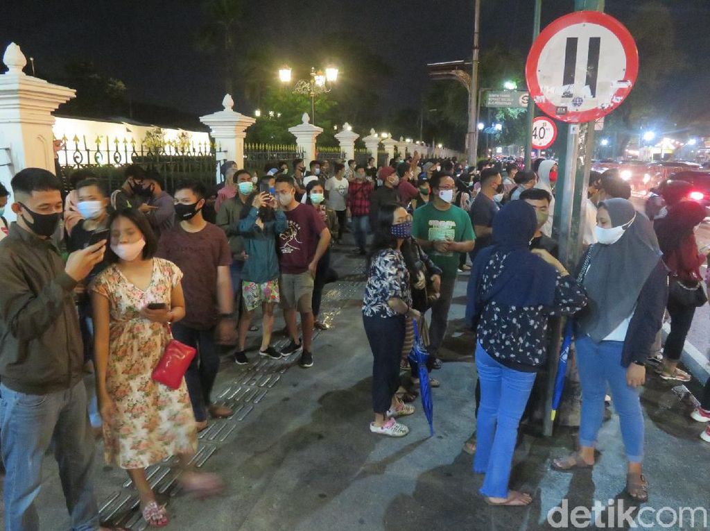 Pansus Corona Soal Kerumunan Malioboro Semalam: Pemkot Yogya Ndableg! Pansus Corona Soal Kerumunan Malioboro Semalam: Pemkot Yogya Ndableg!