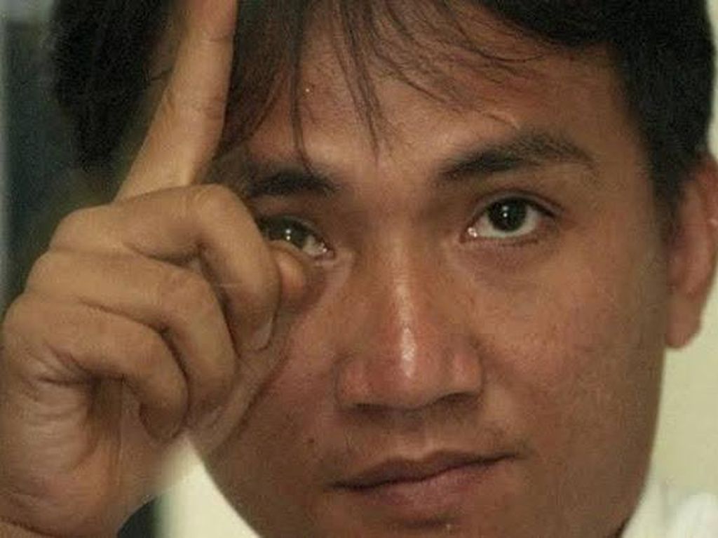 PPP Sentil Duo Pangeran AHY-Ibas, PD: Partai Pro-Jokowi Jangan ABS! PPP Sentil Duo Pangeran AHY-Ibas, PD: Partai Pro-Jokowi Jangan ABS!