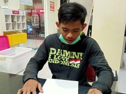 Tak Tahu Partai Komunis China Desak FPI Bubar Hoax, Ardian Minta Maaf