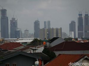 Pemulihan Ekonomi Nasional Harus Diimbangi dengan Sektor Kesehatan, Bisa? Pemulihan Ekonomi Nasional Harus Diimbangi dengan Sektor Kesehatan, Bisa?