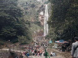 Lagi Asyik Wisata di Grojogan Sewu, Eh Nemu Potongan Kaki Manusia