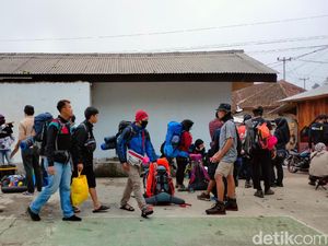 H+2 2021, Gunung Ciremai Diserbu Para Pendaki
