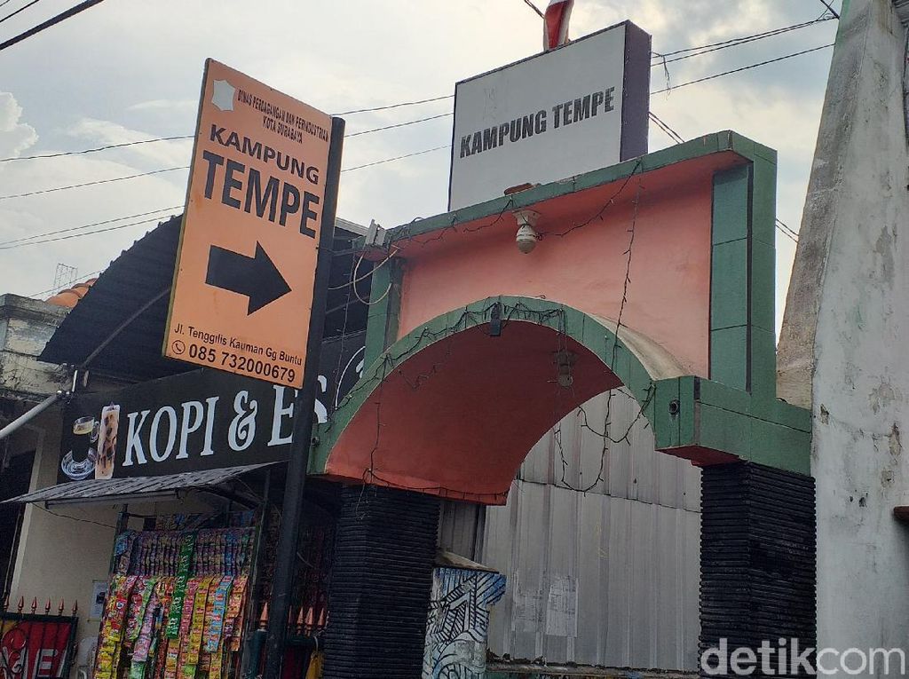 Bahan Baku Naik Tiap Hari, Perajin Tempe di Surabaya Ikut Mogok Produksi Bahan Baku Naik Tiap Hari, Perajin Tempe di Surabaya Ikut Mogok Produksi