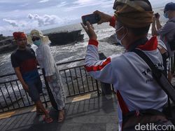 Ini Itung-itungan Sandi Soal Work From Bali Bisa Selamatkan Pulau Dewata