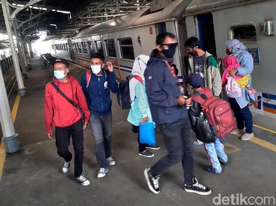 Stasiun Bandung Jelang Arus Balik