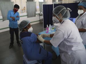 India dan AS Diprediksi Dekati Herd Immunity, Pandemi COVID-19 Mulai Reda?