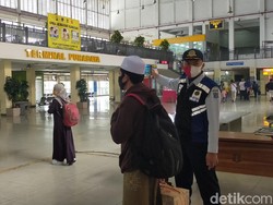 Jumlah Penumpang Libur Nataru di Terminal Purabaya Turun Drastis