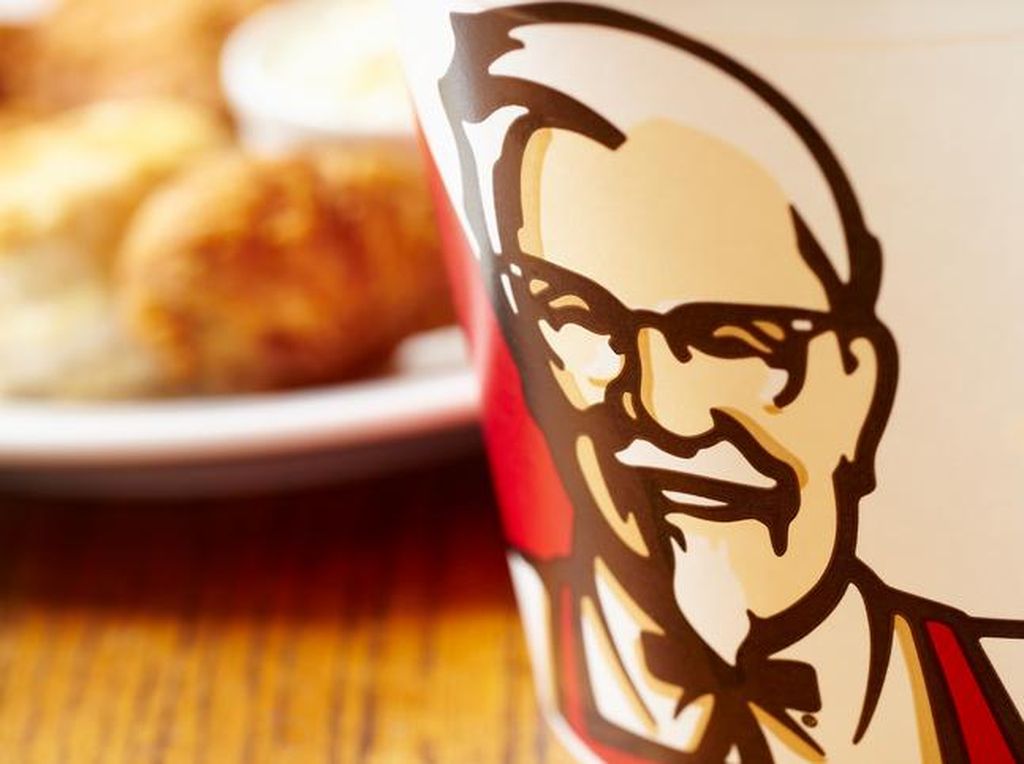 Colonel Sanders KFC Kini Tampil Lebih Langsing dan Seksi