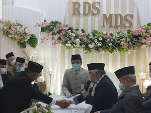 Cerita Penghulu Saat Nikahkan Din Syamsuddin dengan Cucu Pendiri Ponpes Gontor Cerita Penghulu Saat Nikahkan Din Syamsuddin dengan Cucu Pendiri Ponpes Gontor