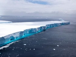 Mengenal Iceberg, Gunung Es yang Tenggelamkan Kapal Titanic