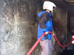 Pabrik Pengovenan Kayu di Sukabumi Terbakar Diduga karena Selang Oven Bocor