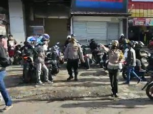 Langgar Prokes Corona, Polisi Bubarkan Kopdar Komunitas Motor di Lembang