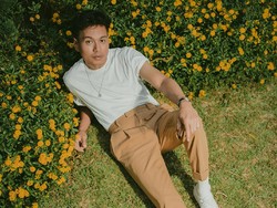 Rendy Pandugo dan Rasa Syukur atas Matahari