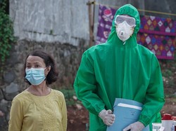 Riuh, Komedi Kaum Kelas Bawah Hadapi COVID-19