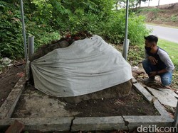 Mitos Klakson Kendaraan dan Sesaji untuk Watu Blorok di Mojokerto