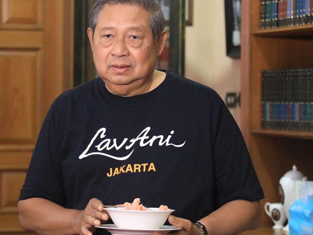 Awal Tahun, SBY Pilih Masak Kupat Tahu Khas Pacitan