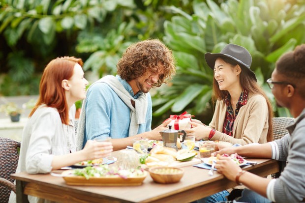 Bersikap Baik Kepada Orang Lain/Foto: Freepik.com