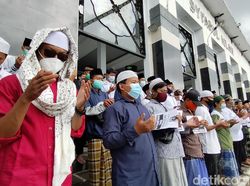 Eks Anggota FPI Kuningan Deklarasikan Front Persatuan Islam